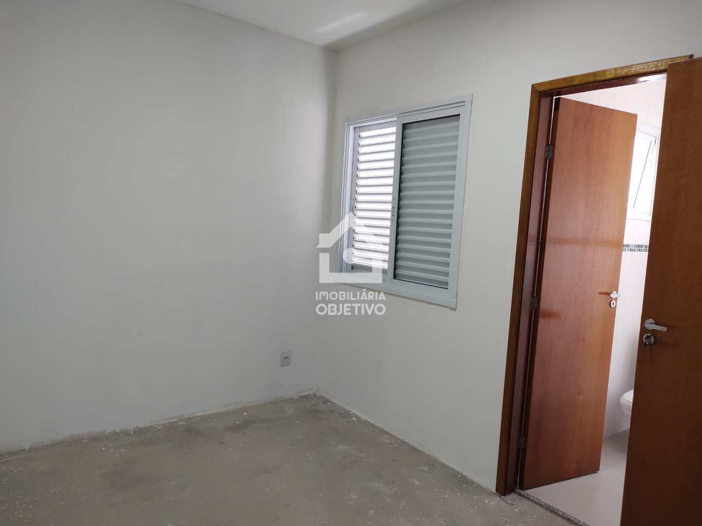 Sobrado à venda com 2 quartos, 300m² - Foto 3