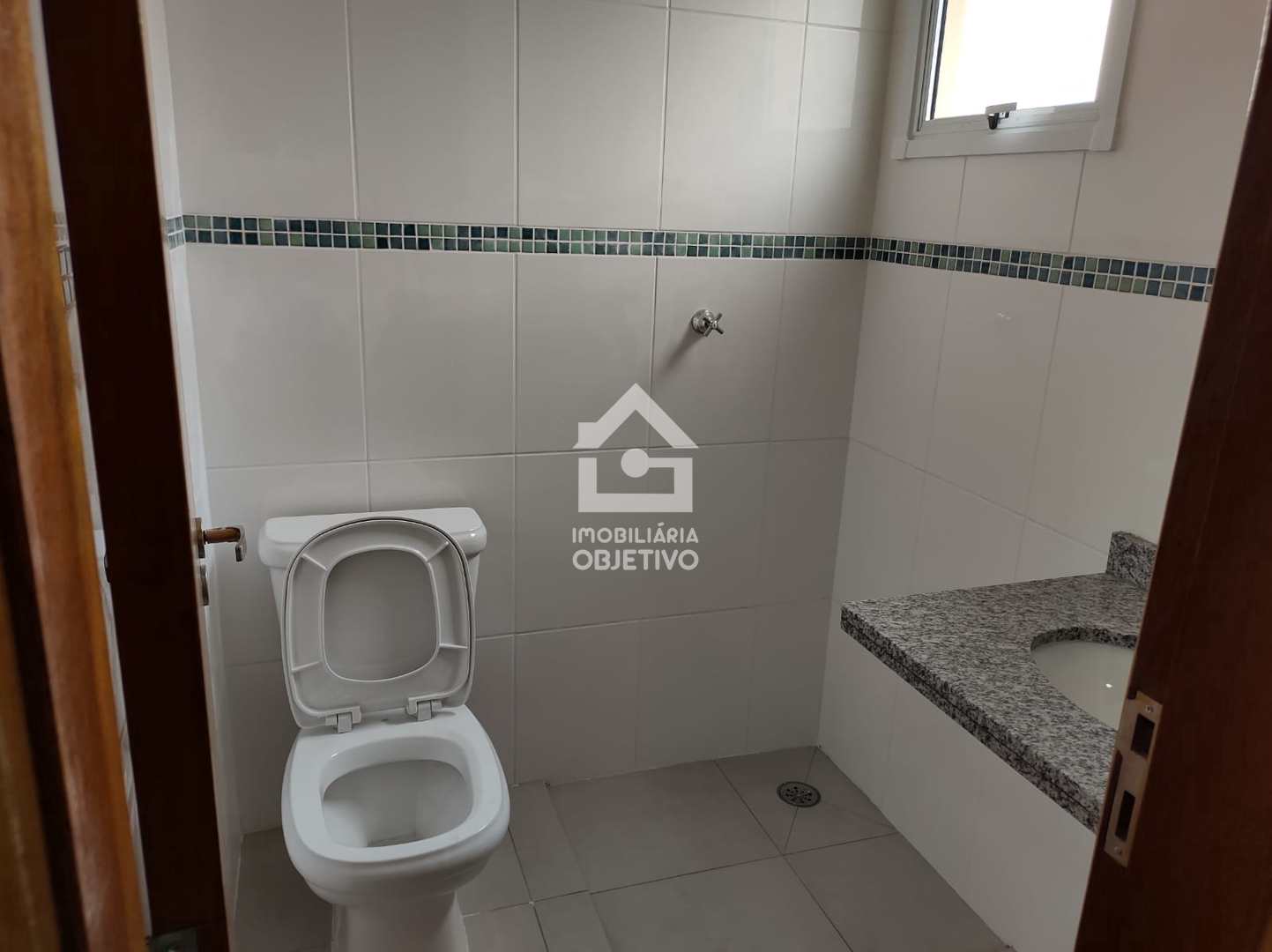 Sobrado à venda com 2 quartos, 300m² - Foto 6