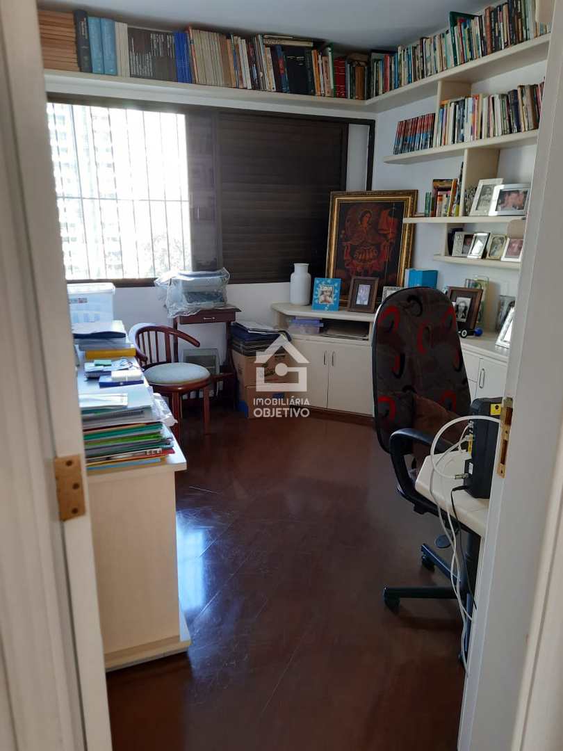 Apartamento à venda com 4 quartos, 146m² - Foto 5