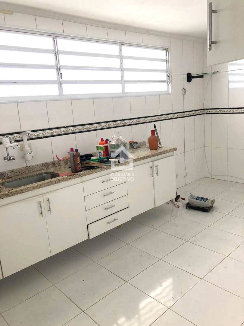 Casa à venda com 3 quartos, 453m² - Foto 14