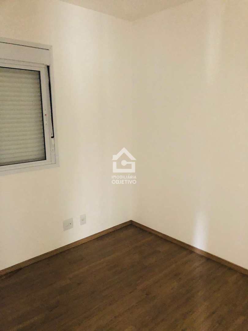 Apartamento à venda com 2 quartos, 72m² - Foto 9