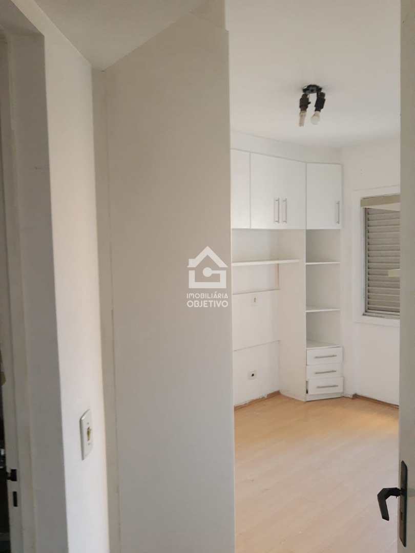 Apartamento à venda com 2 quartos, 72m² - Foto 9