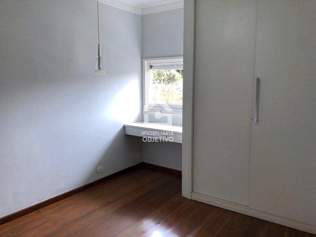 Casa à venda com 3 quartos, 270m² - Foto 15