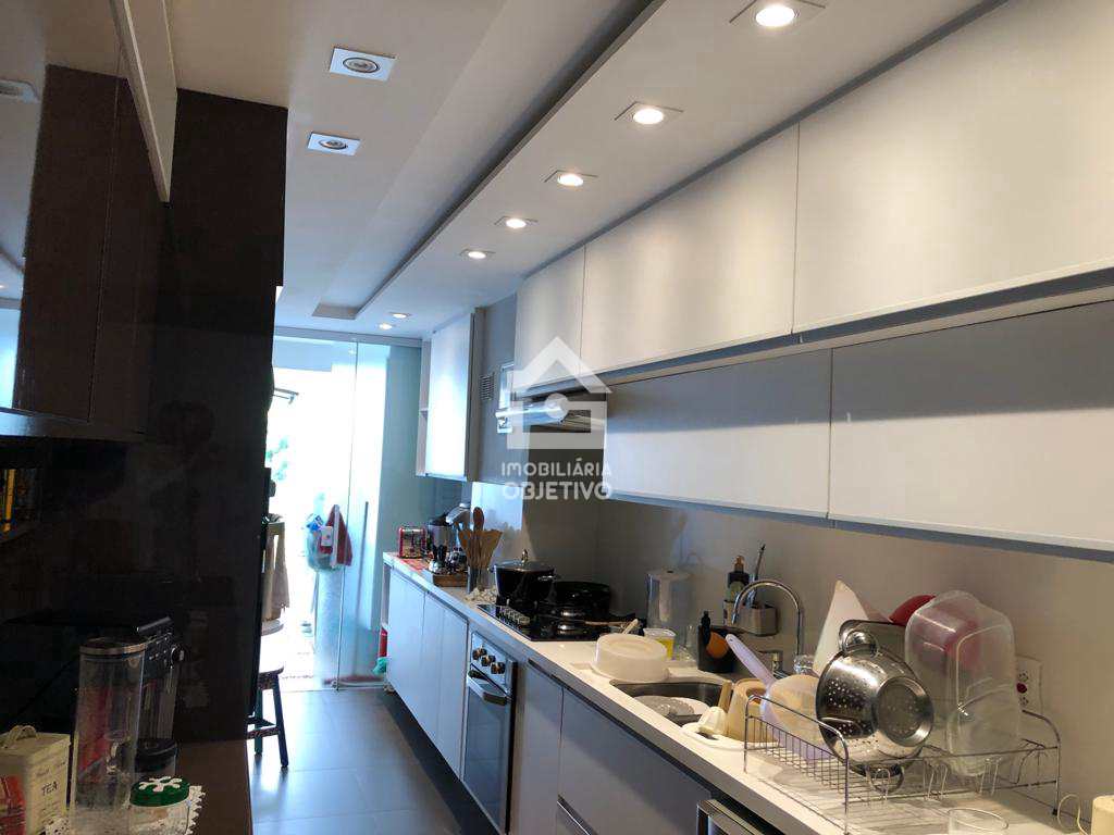 Apartamento à venda com 3 quartos, 144m² - Foto 14