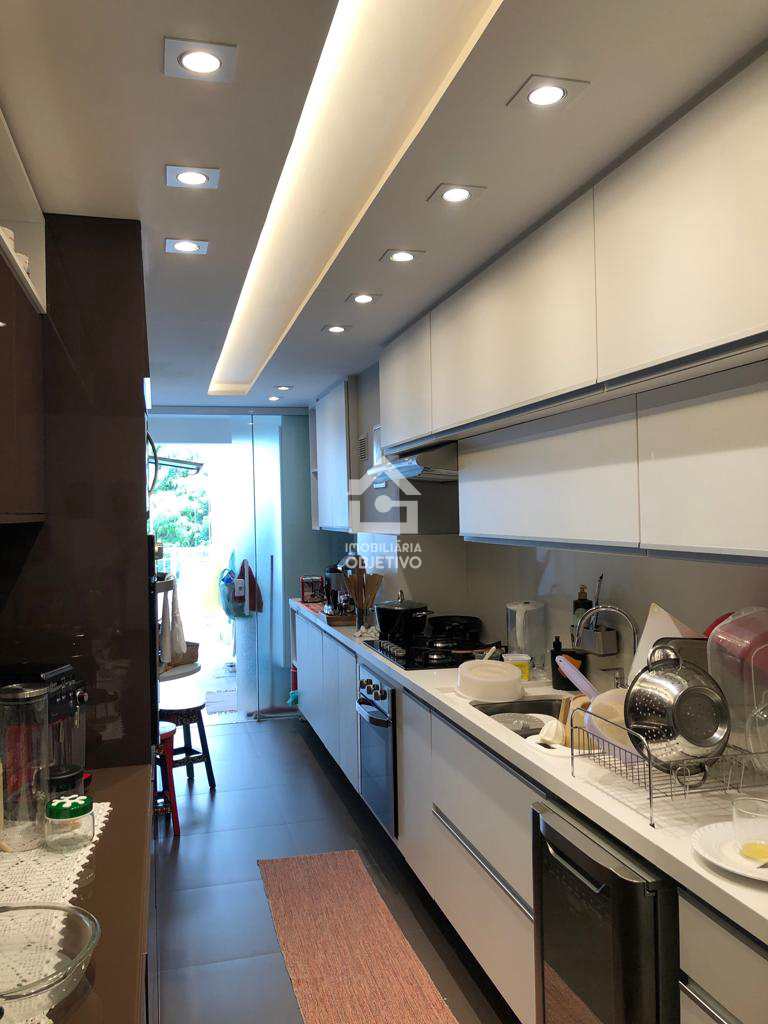 Apartamento à venda com 3 quartos, 144m² - Foto 15