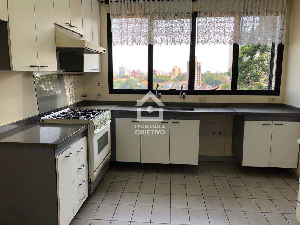 Apartamento à venda com 3 quartos, 136m² - Foto 11