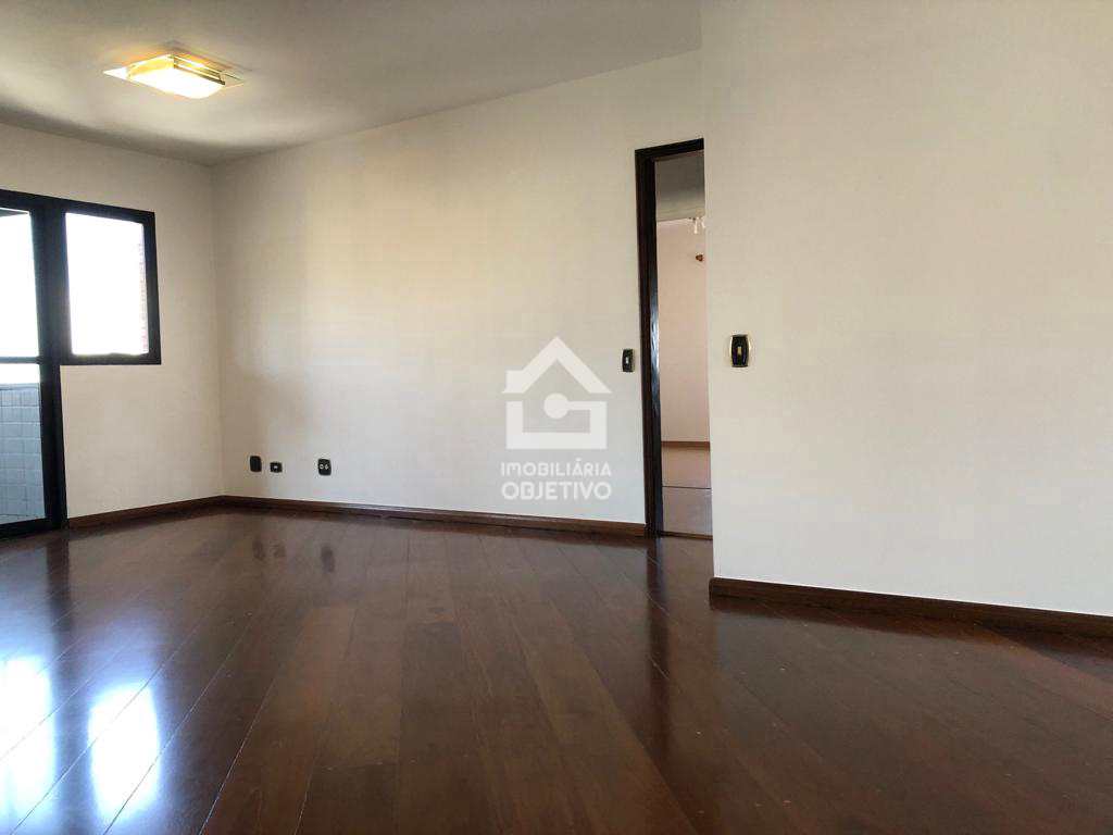 Apartamento à venda com 3 quartos, 136m² - Foto 4