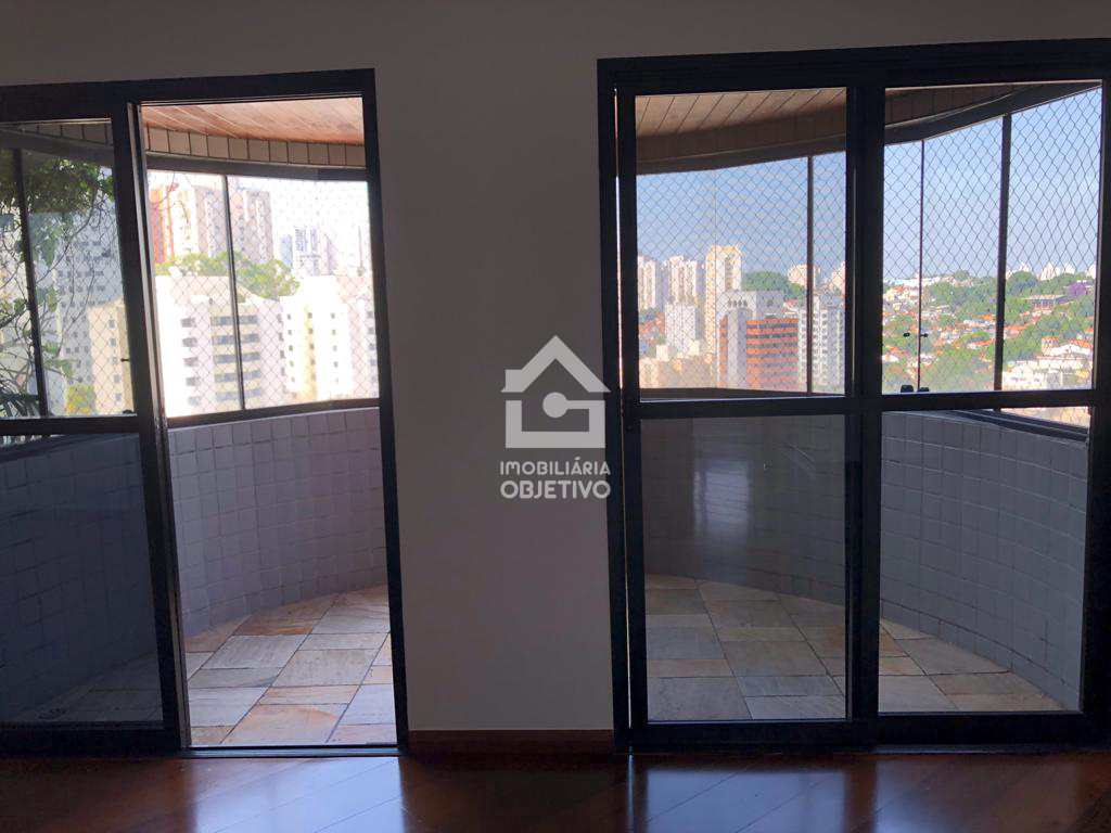 Apartamento à venda com 3 quartos, 136m² - Foto 9