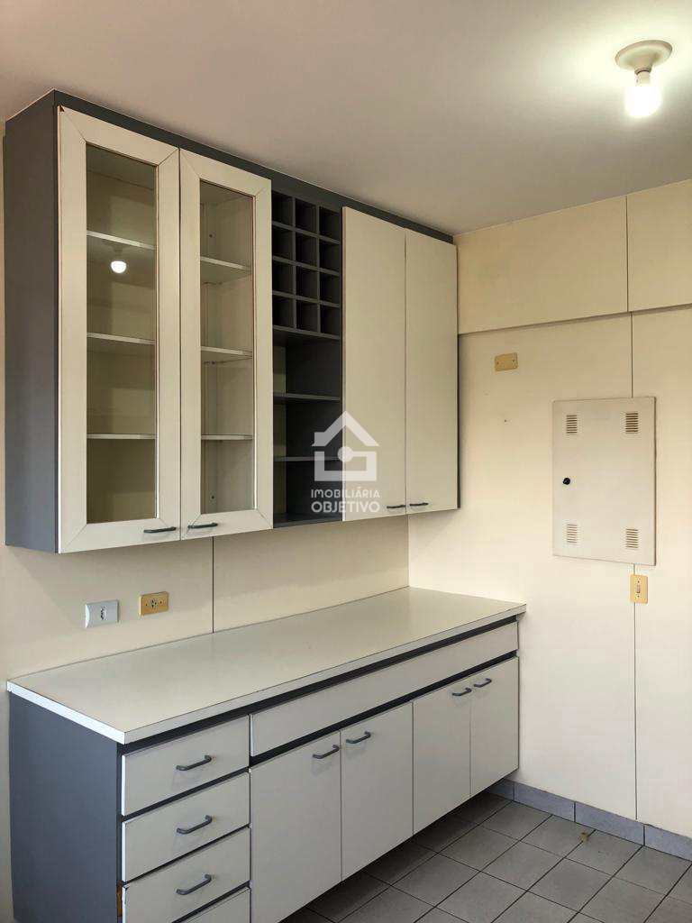 Apartamento à venda com 3 quartos, 136m² - Foto 18