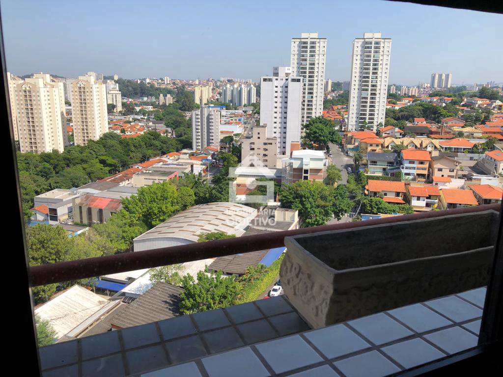 Apartamento à venda com 3 quartos, 136m² - Foto 35