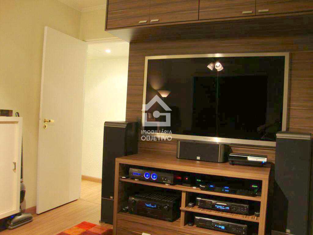 Apartamento à venda com 2 quartos, 71m² - Foto 10