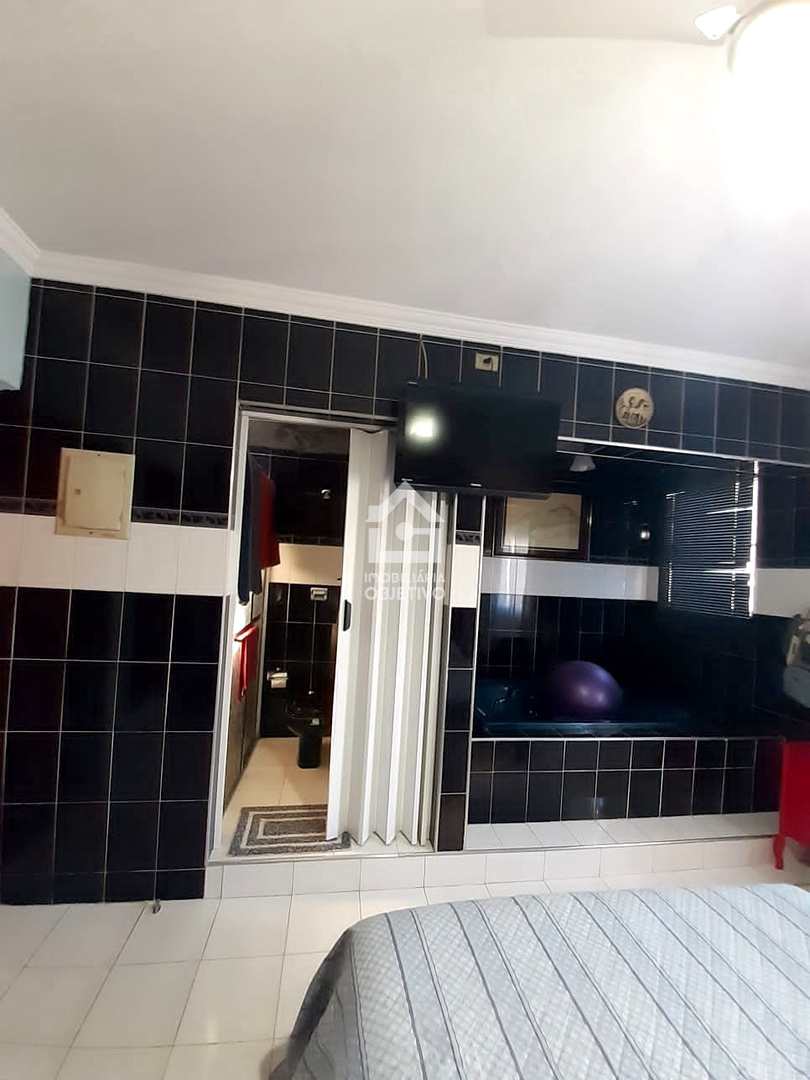 Sobrado à venda com 2 quartos, 125m² - Foto 11