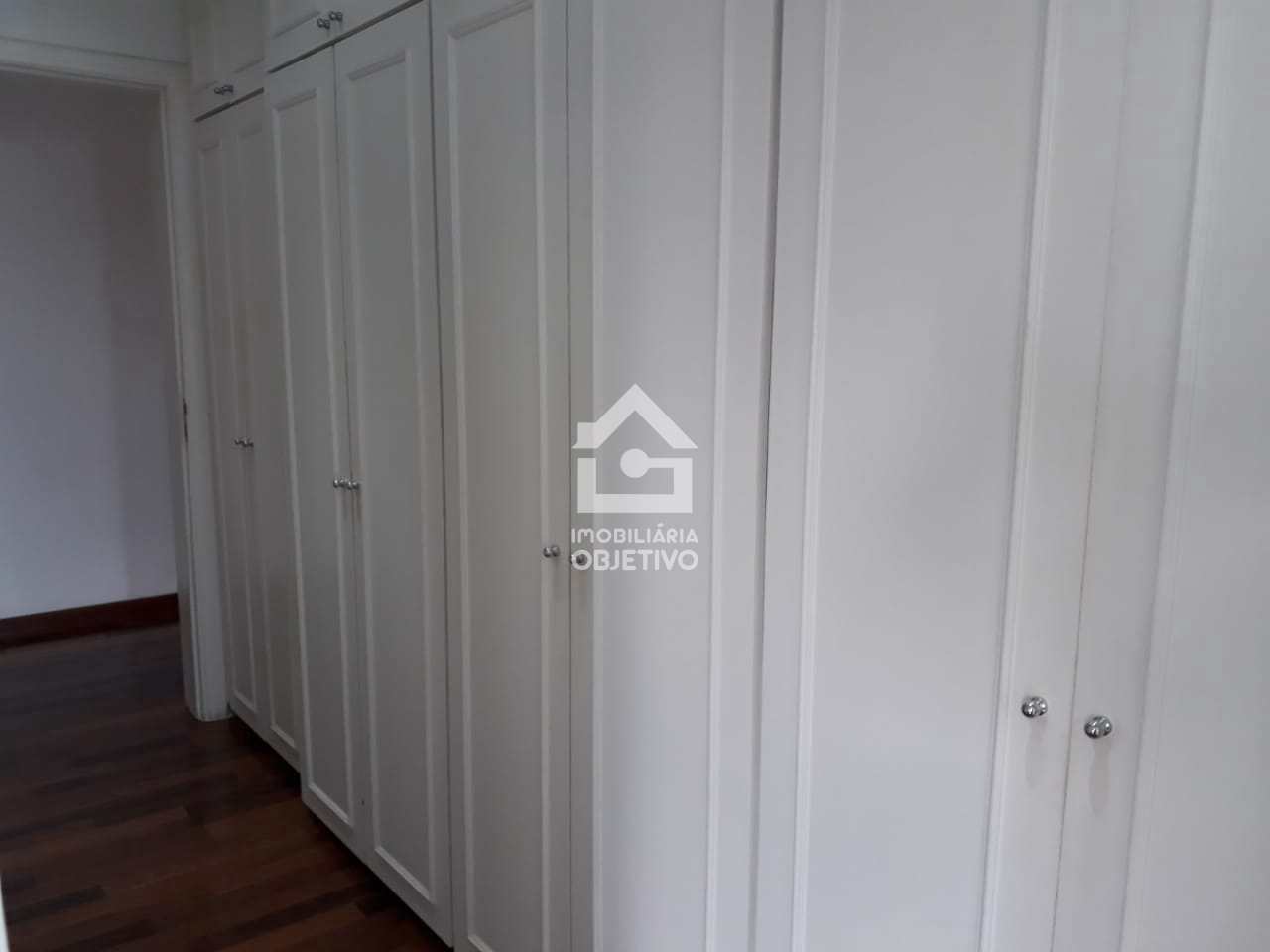 Apartamento à venda com 3 quartos, 213m² - Foto 15