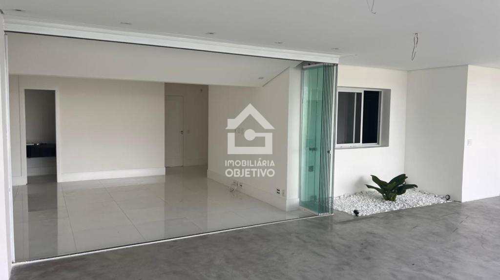 Apartamento à venda com 4 quartos, 220m² - Foto 14