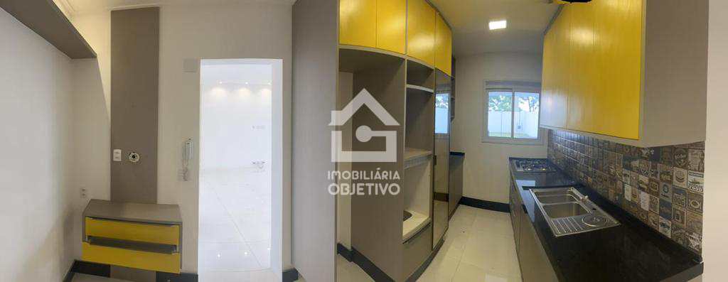 Apartamento à venda com 4 quartos, 220m² - Foto 2