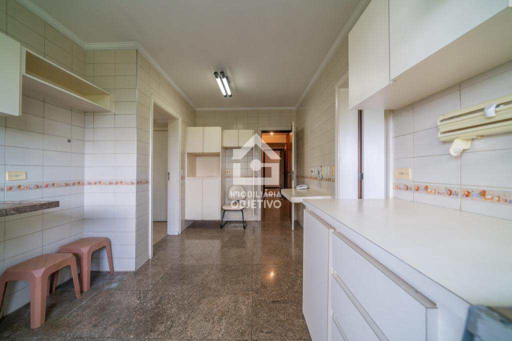 Apartamento à venda com 4 quartos, 304m² - Foto 11