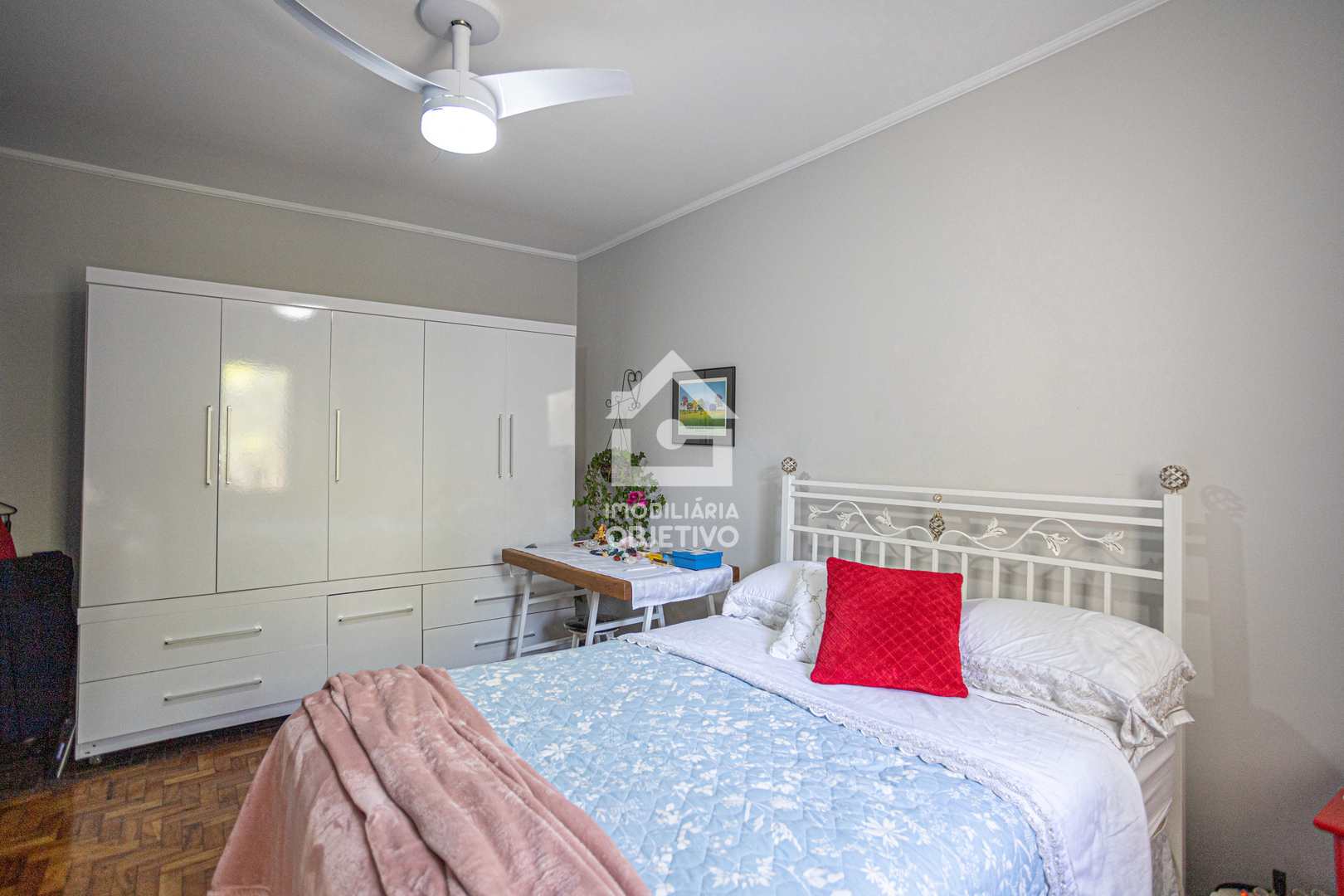 Casa à venda com 3 quartos, 150m² - Foto 8