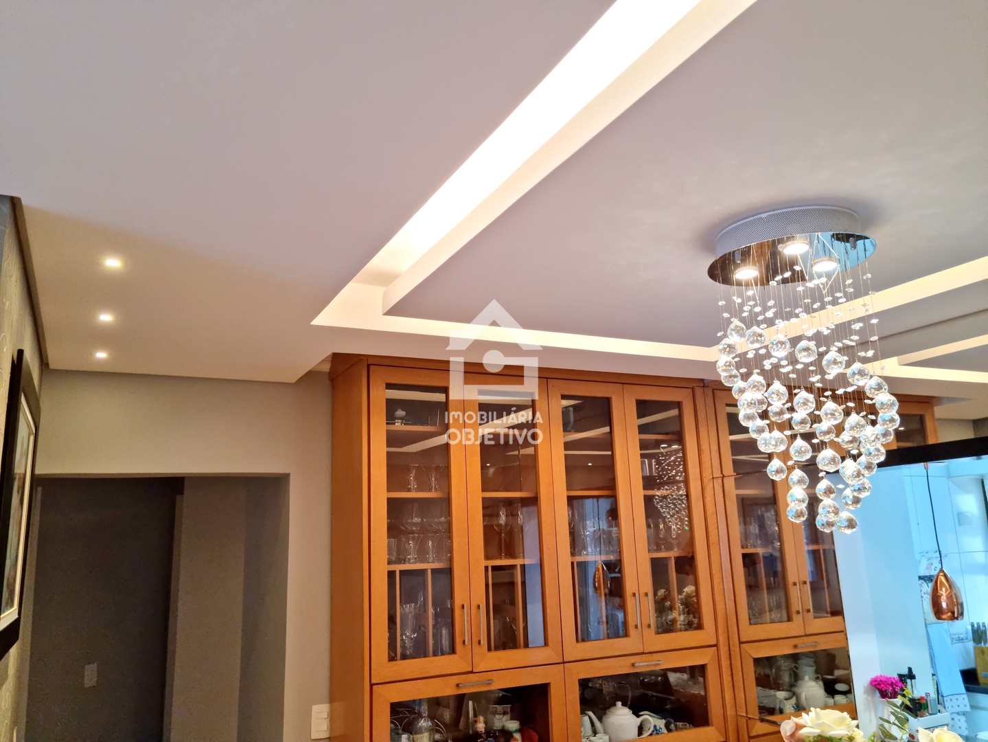 Apartamento à venda com 2 quartos, 76m² - Foto 23