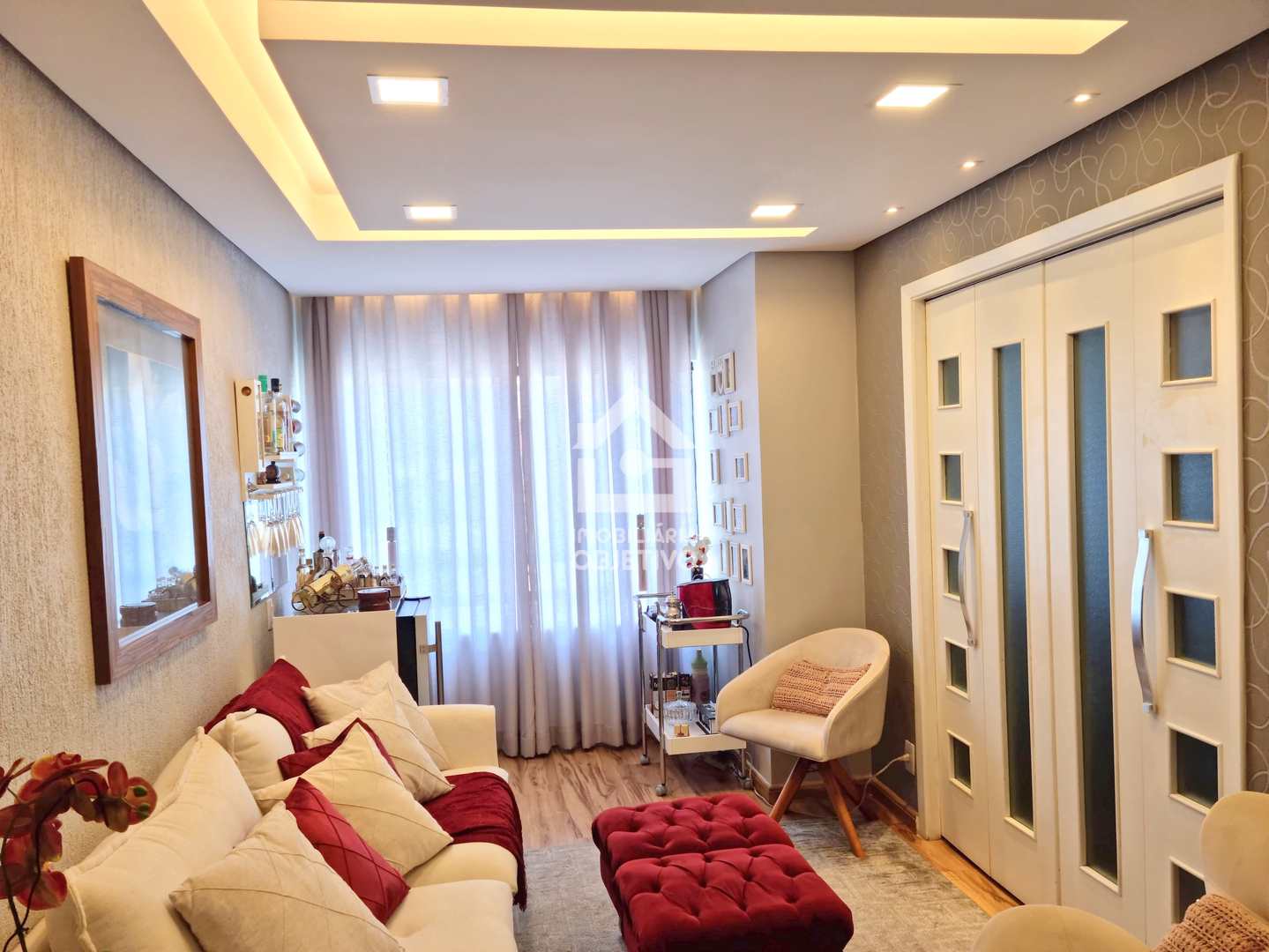 Apartamento à venda com 2 quartos, 76m² - Foto 3