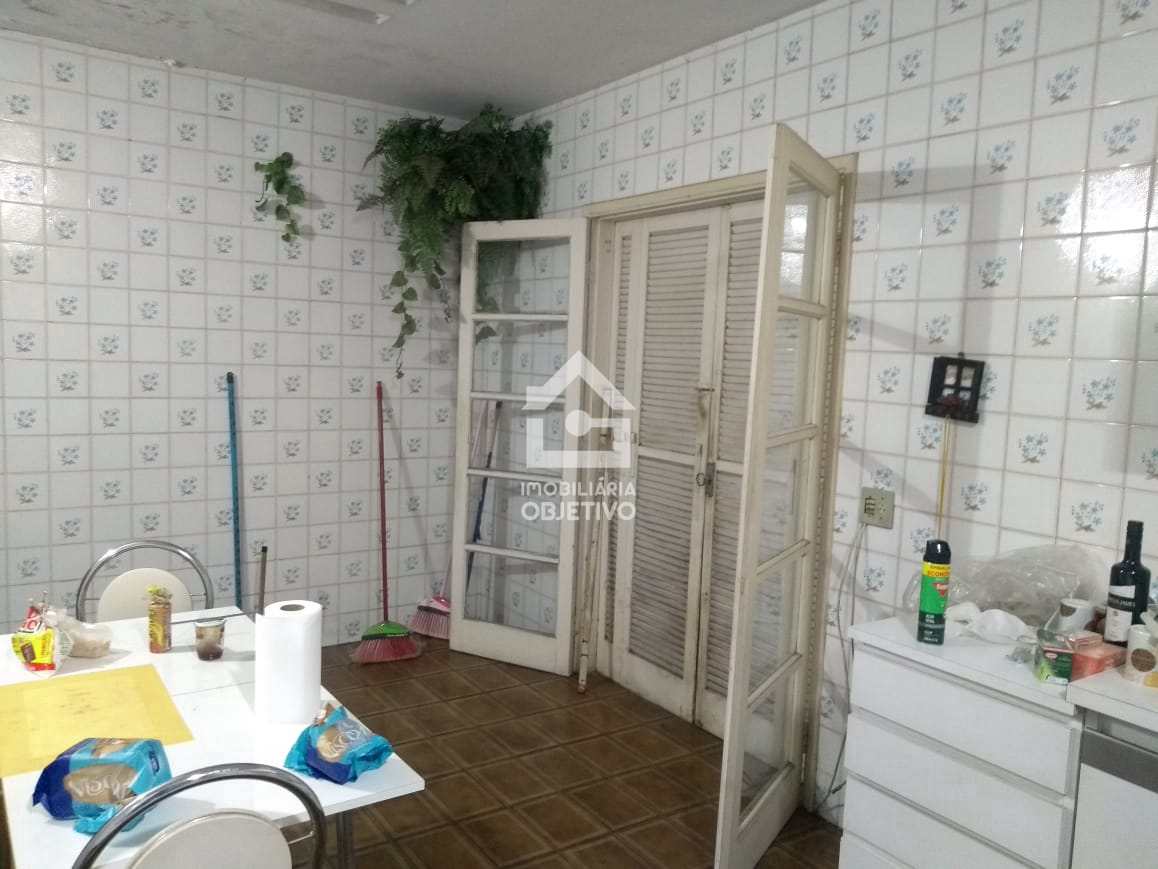 Casa, 3 quartos, 250 m² - Foto 4