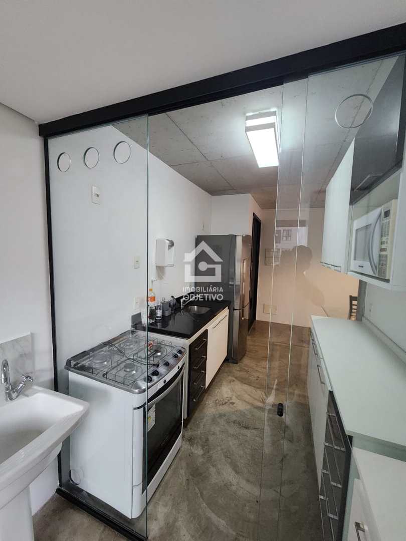 Apartamento para alugar com 1 quarto, 70m² - Foto 44
