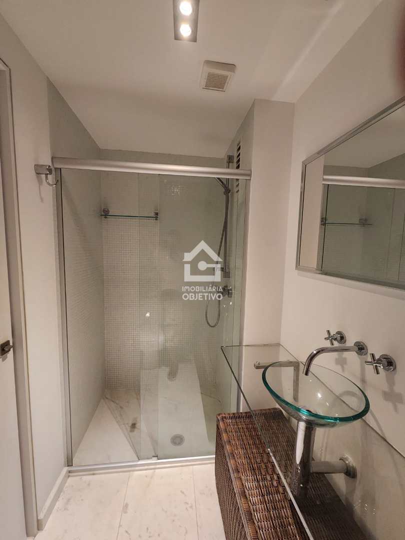 Apartamento para alugar com 1 quarto, 70m² - Foto 10