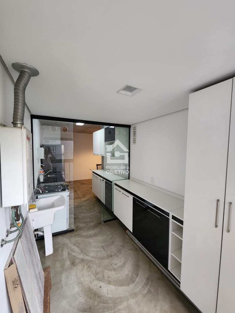 Apartamento para alugar com 1 quarto, 70m² - Foto 11