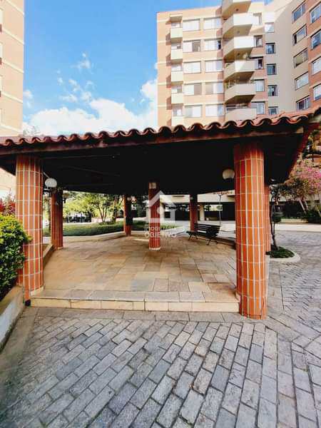 Apartamento à venda com 3 quartos, 101m² - Foto 12