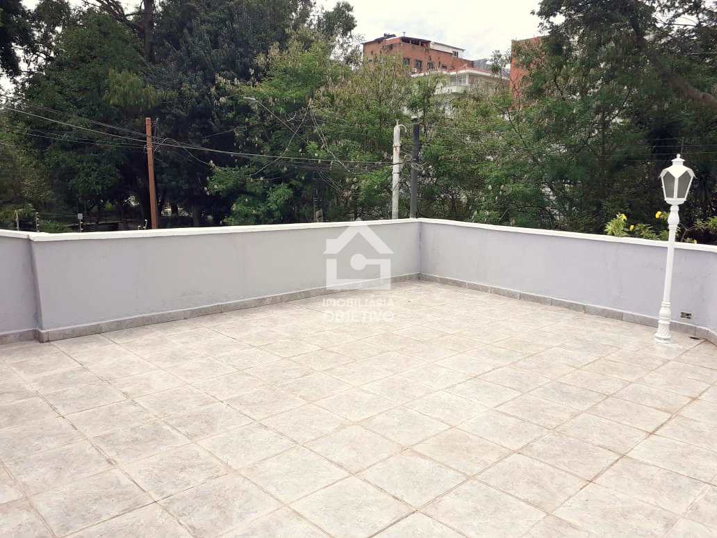 Sobrado à venda com 3 quartos, 140m² - Foto 18