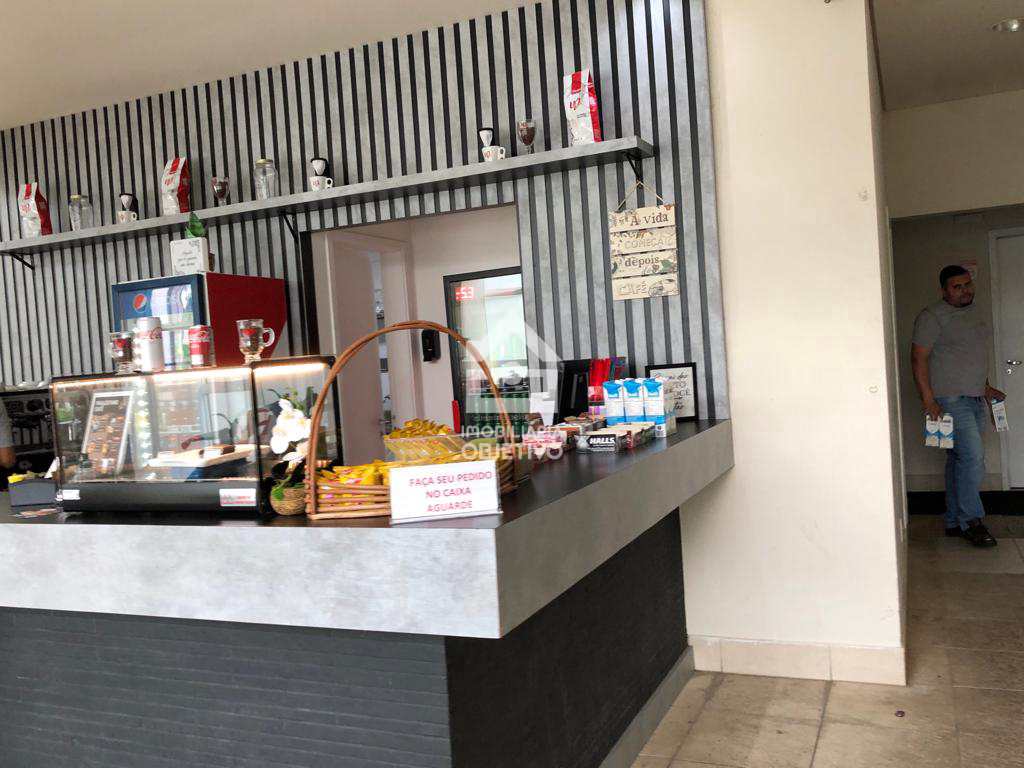Apartamento para alugar com 3 quartos, 141m² - Foto 30