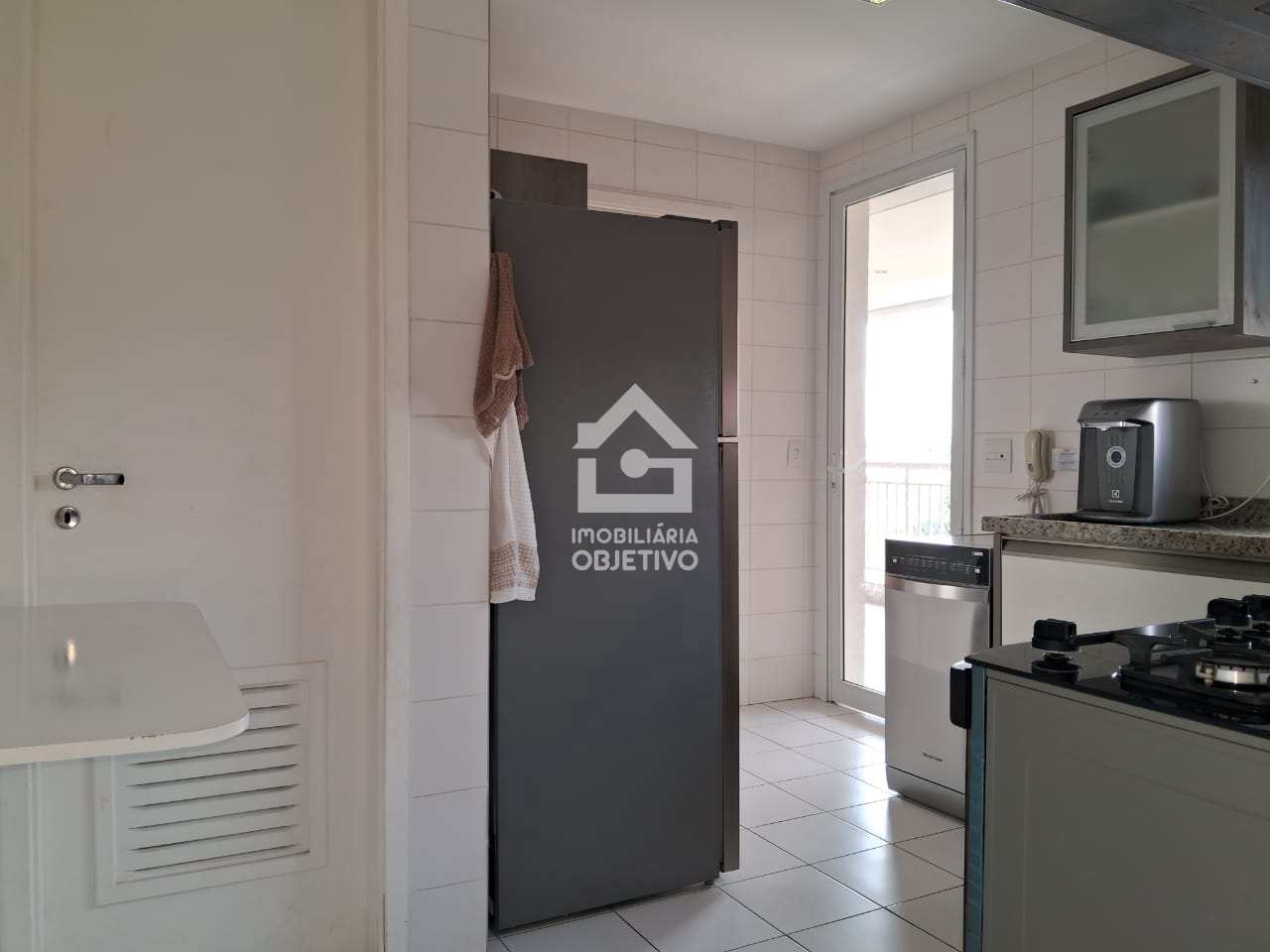 Apartamento para alugar com 3 quartos, 141m² - Foto 19