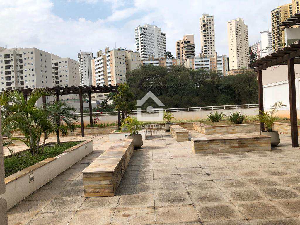 Apartamento para alugar com 3 quartos, 141m² - Foto 54