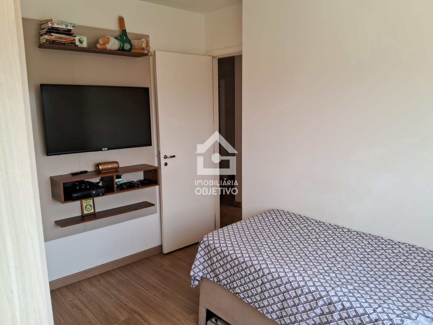 Apartamento para alugar com 3 quartos, 141m² - Foto 11