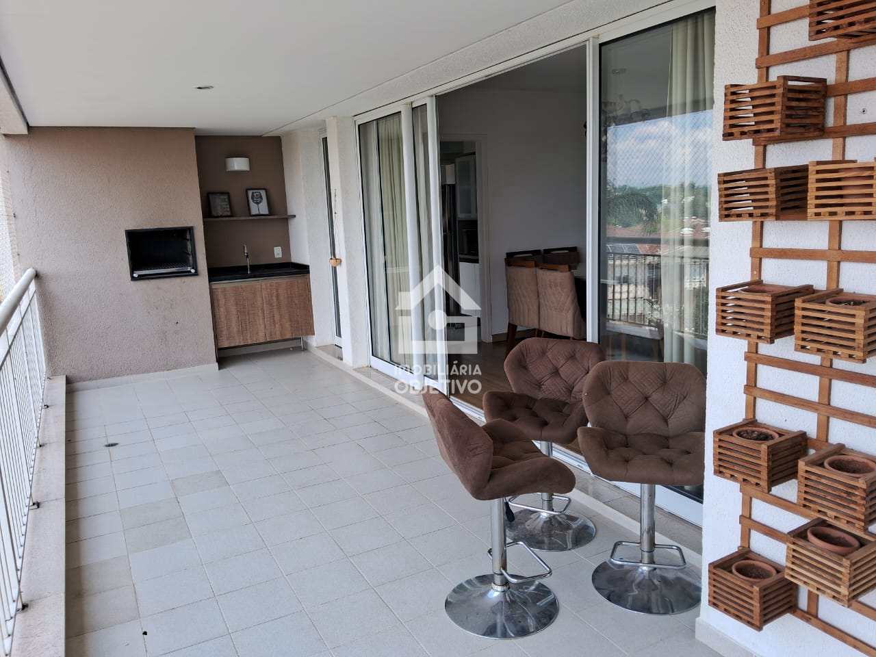 Apartamento para alugar com 3 quartos, 141m² - Foto 22