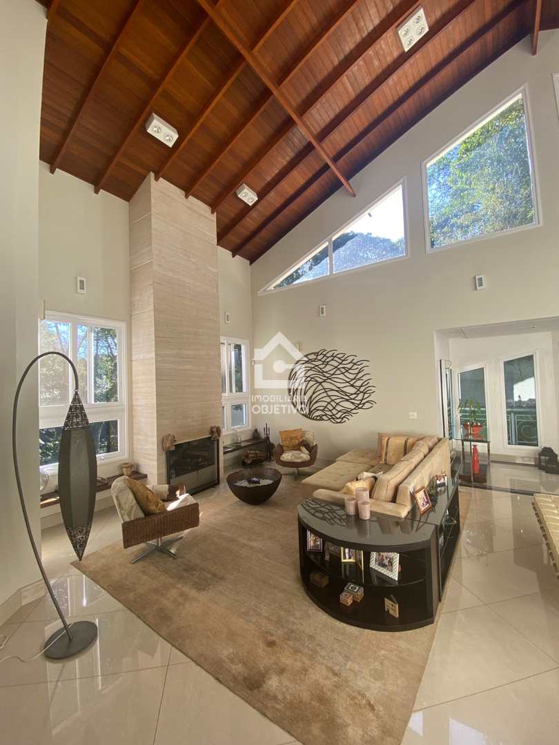 Sobrado, 4 quartos, 750 m² - Foto 1