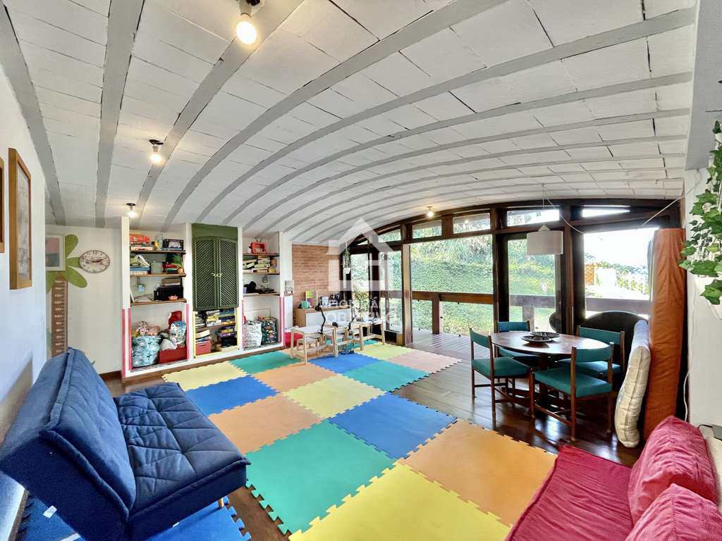 Casa de Condomínio à venda e aluguel com 4 quartos, 3001m² - Foto 23