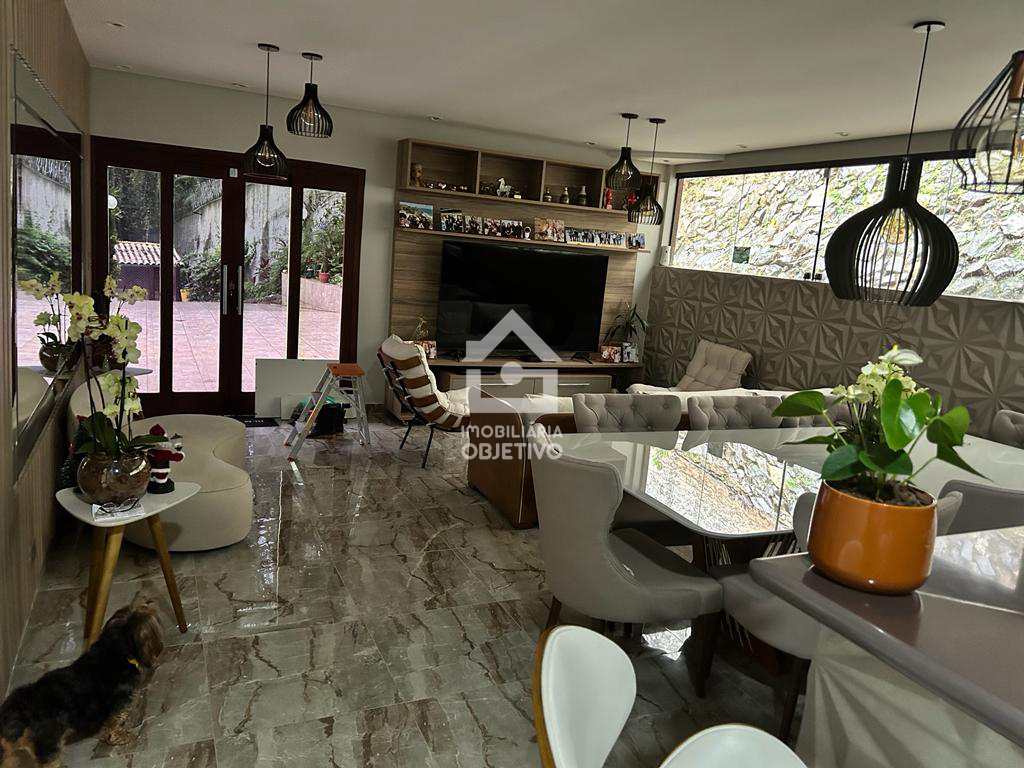 Casa à venda com 4 quartos, 5073m² - Foto 22