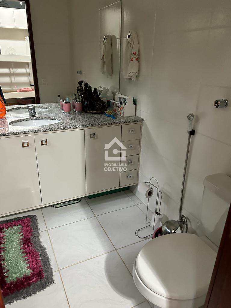 Casa à venda com 4 quartos, 5073m² - Foto 9