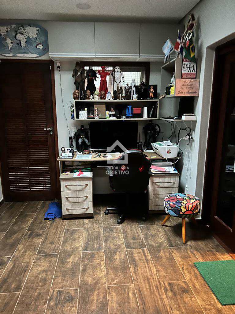 Casa à venda com 4 quartos, 5073m² - Foto 17