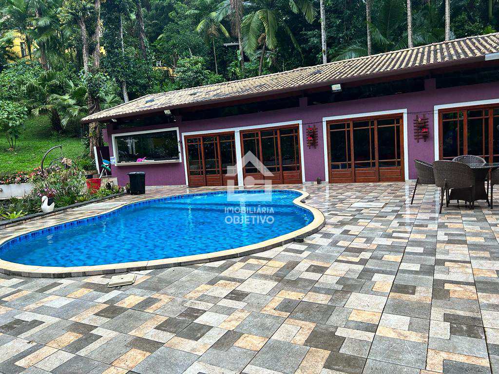 Casa à venda com 4 quartos, 5073m² - Foto 1