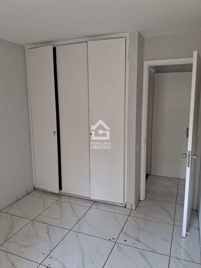 Apartamento para alugar com 3 quartos, 107m² - Foto 5
