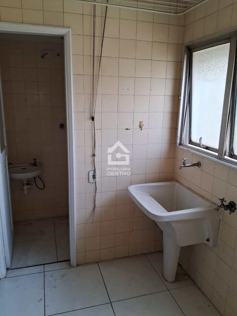 Apartamento para alugar com 3 quartos, 107m² - Foto 18