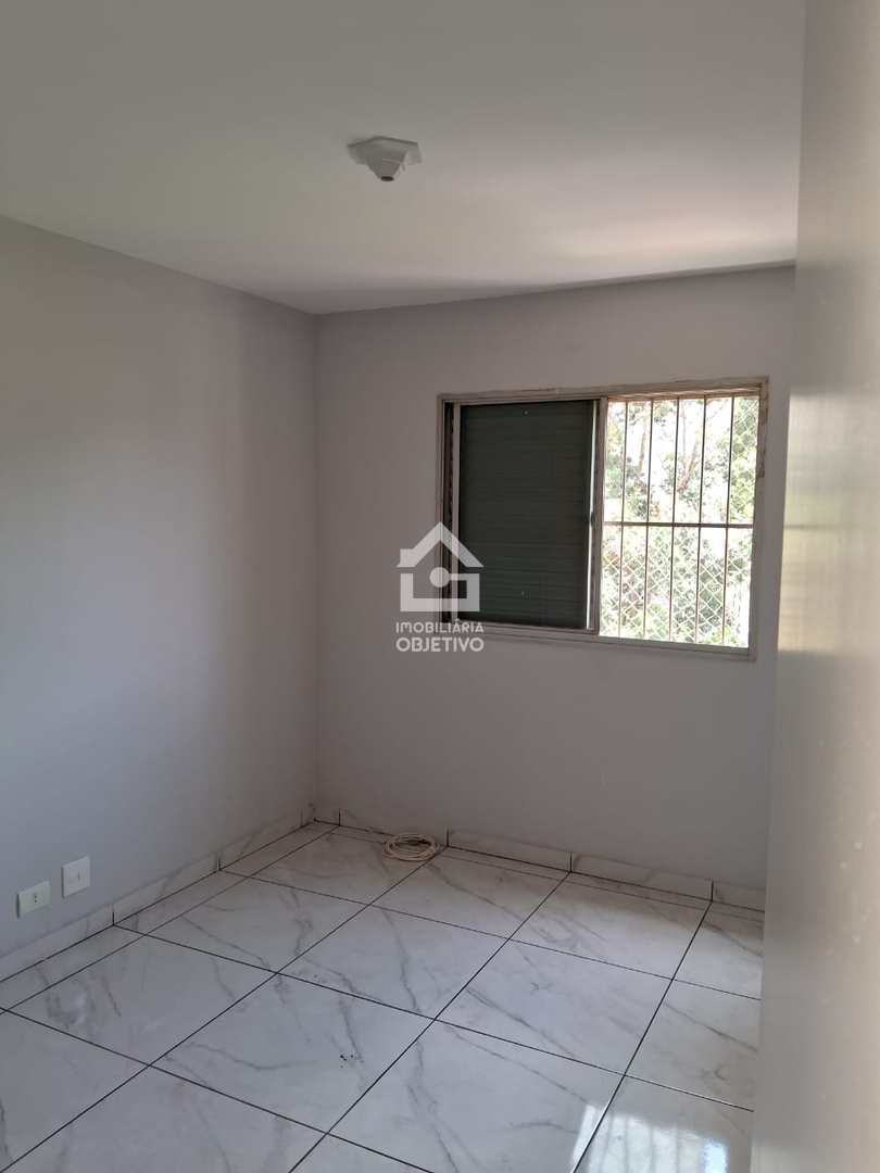 Apartamento para alugar com 3 quartos, 107m² - Foto 9