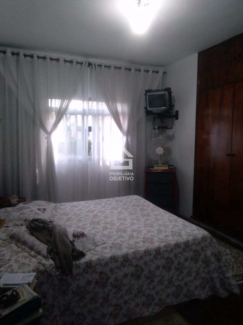 Casa à venda com 3 quartos, 420m² - Foto 15