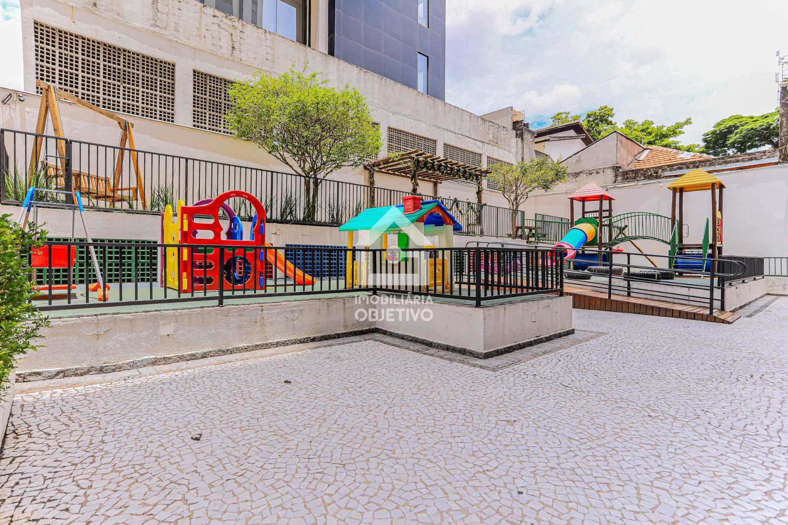 Apartamento à venda com 2 quartos, 80m² - Foto 25