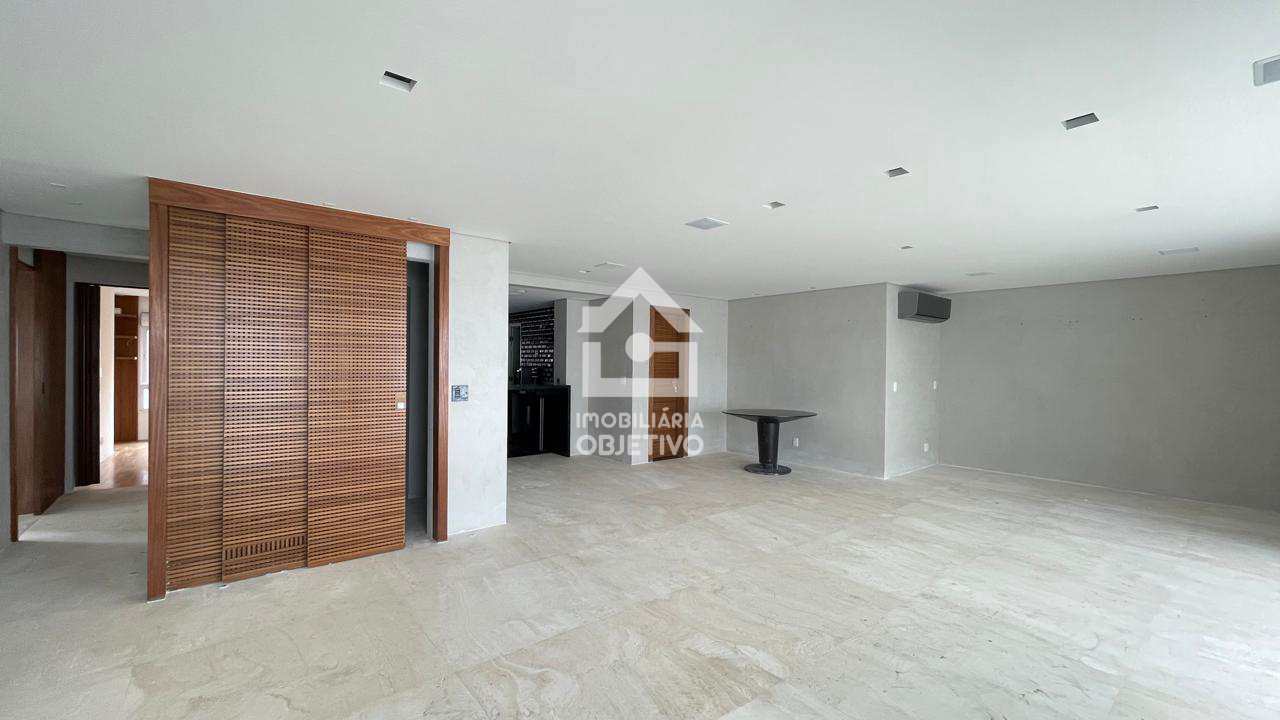 Apartamento à venda com 2 quartos, 173m² - Foto 1