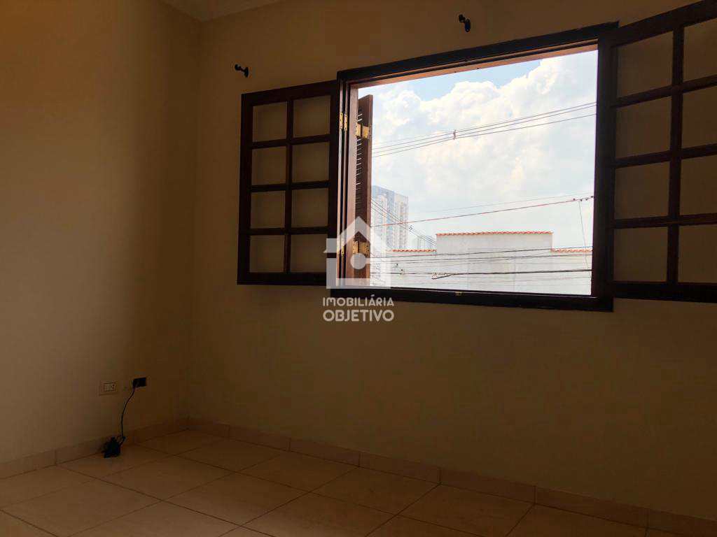 Sobrado para alugar com 2 quartos, 200m² - Foto 13