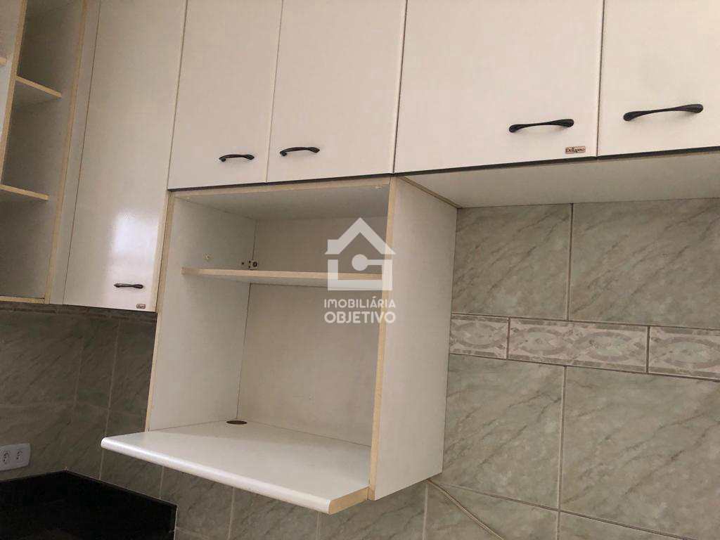 Sobrado para alugar com 2 quartos, 200m² - Foto 9