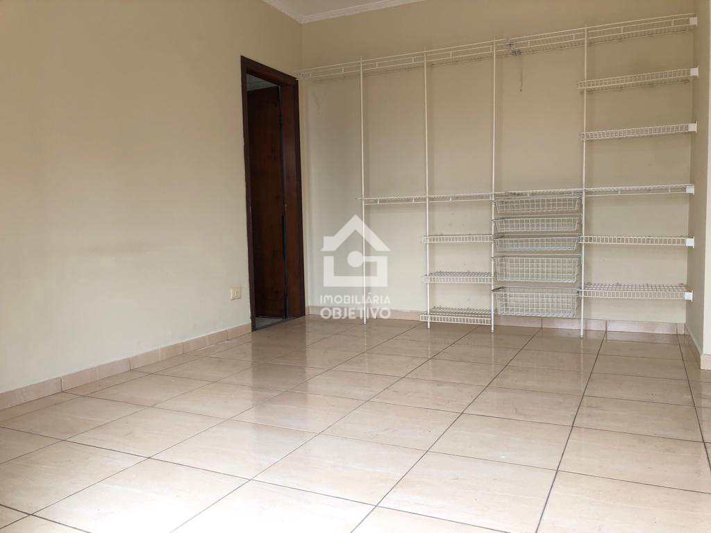 Sobrado para alugar com 2 quartos, 200m² - Foto 12
