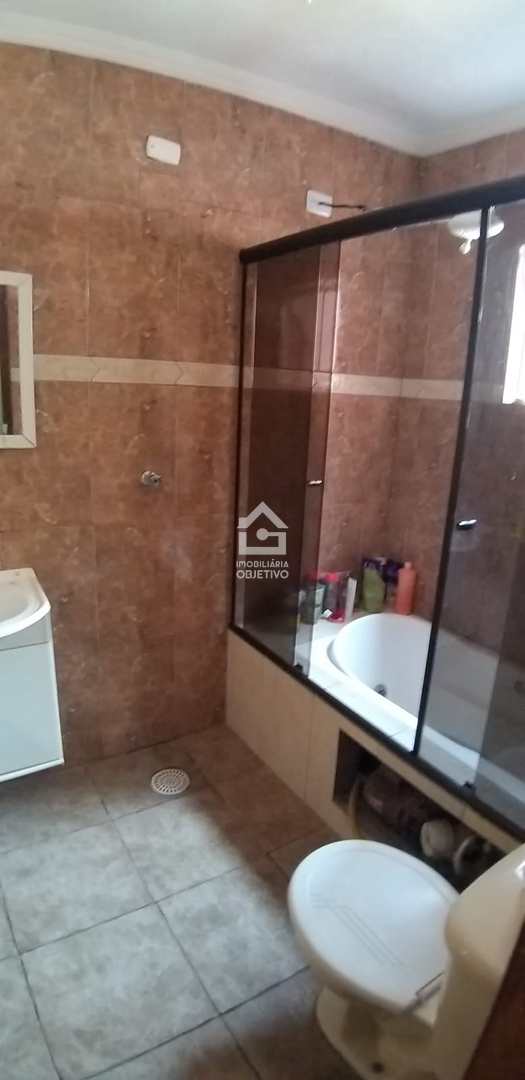 Sobrado à venda com 6 quartos, 300m² - Foto 27
